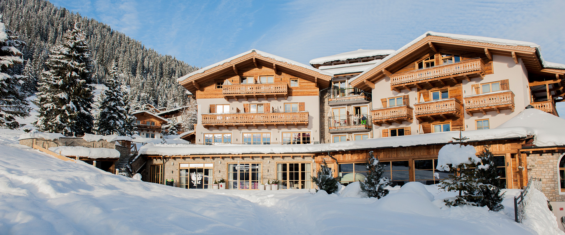 Lehenriedl Chalets Sommerurlaub Rosen-Chalets Wagrain Salzburger Sportwelt